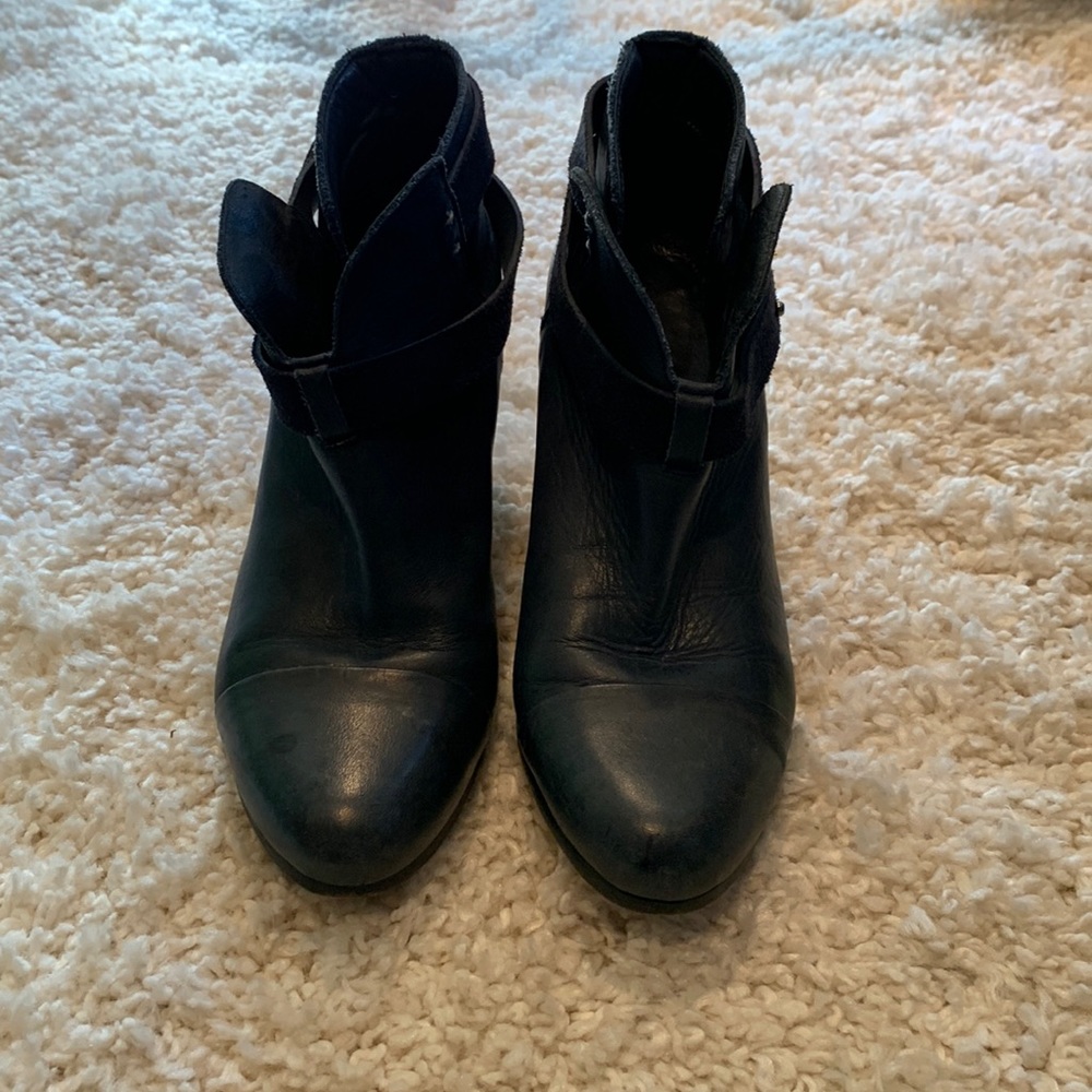 Women’s booties